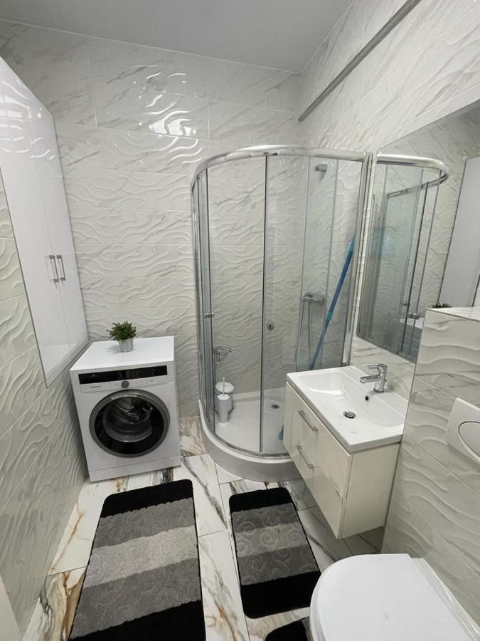 Confort' By J Apartment Iasi